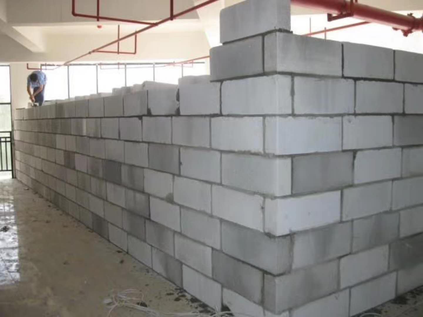 东湖蒸压加气混凝土砌块承重墙静力和抗震性能的研究